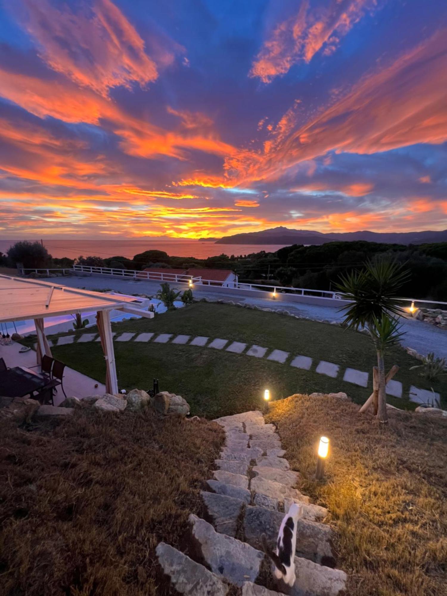 Villa Messina كابوليفيري المظهر الخارجي الصورة